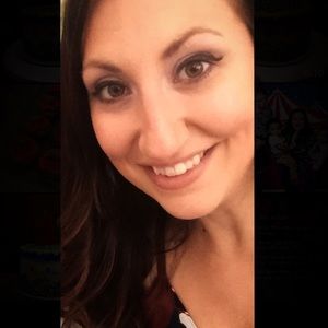 Meet your Posher, Gabriella